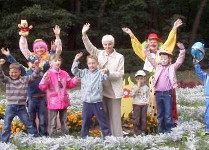 Достоинство каждого возраста, ЦДР