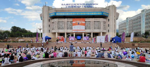 Международный день йоги в Алматы 2019, Брахма кумарис